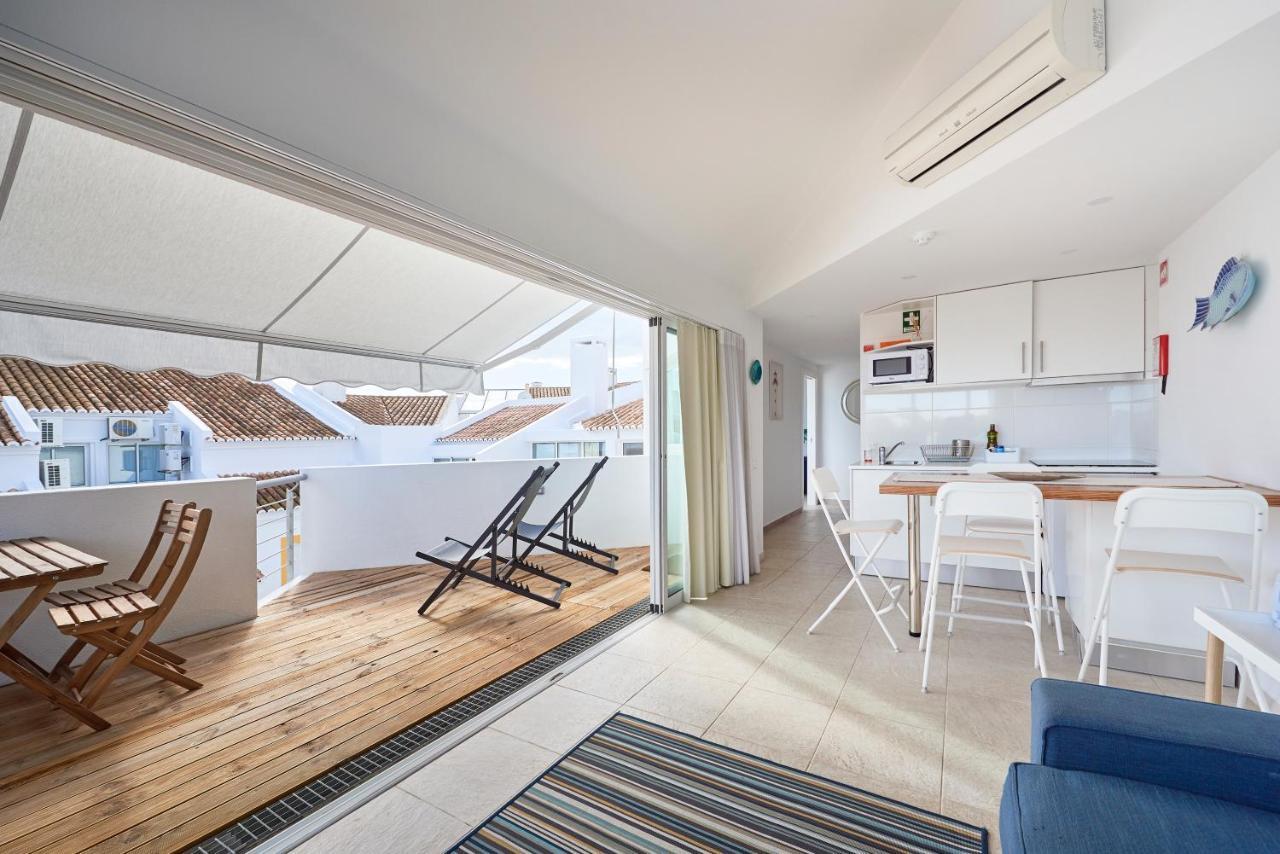 Beautiful Seaside Apartments タヴィラ エクステリア 写真