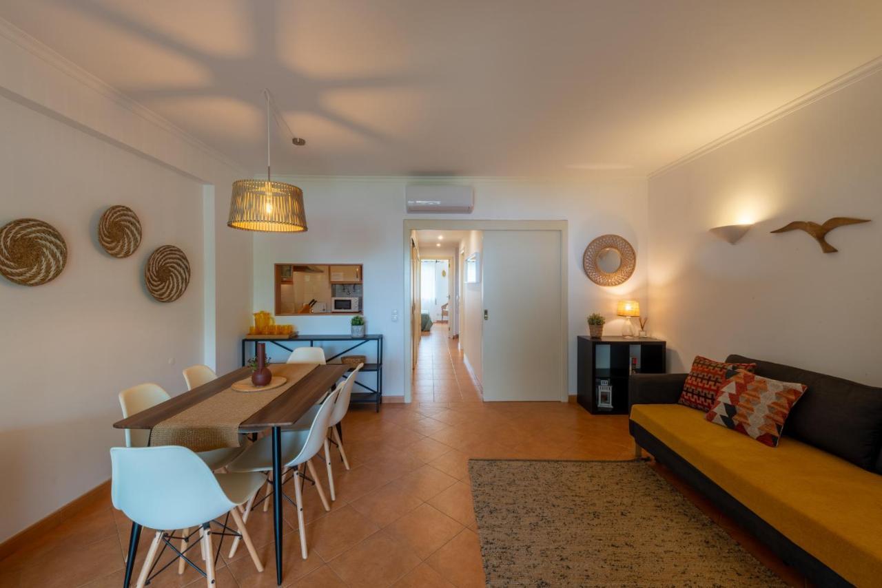 Beautiful Seaside Apartments タヴィラ エクステリア 写真